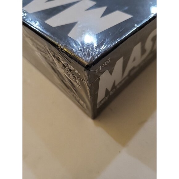 Mastermind Pressman Strategy Board Game 2015 NEW FACTORY SEALED - Picture 3 of 6